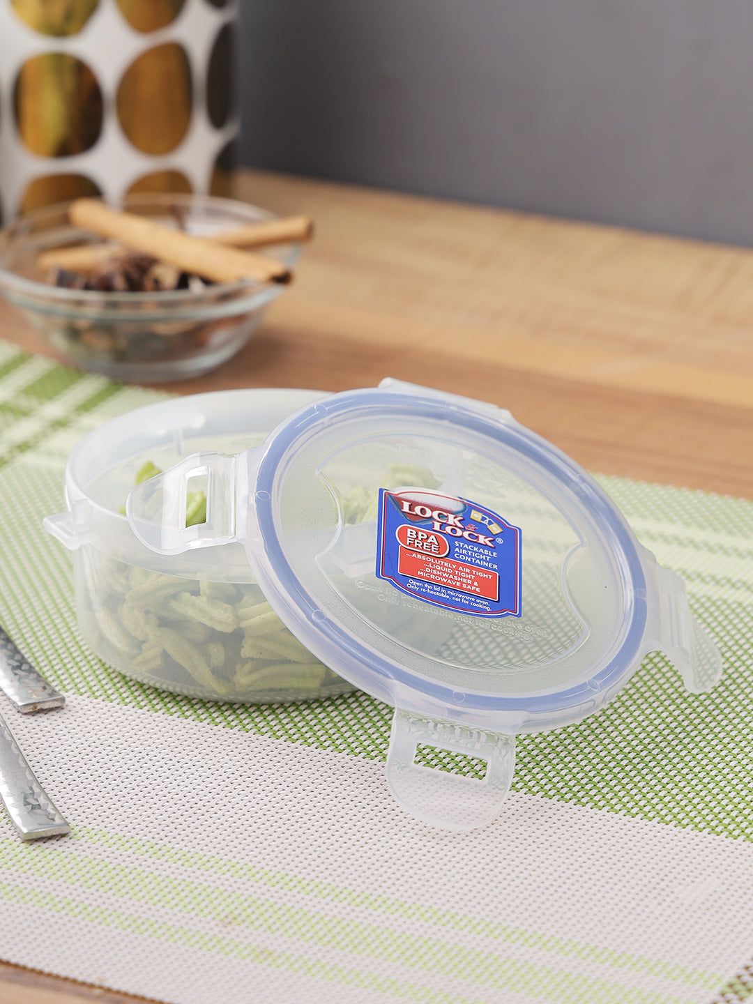 Locknlock Classics Large Round Food Container With Leak Proof Locking Lid, Clear | EUD-315824